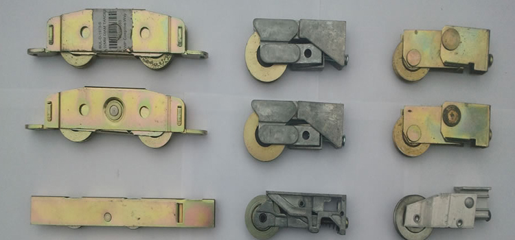 patio sliding door wheel replacement Marina del Rey